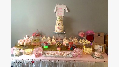 Gâteaux sweet table baby shower pour la petite princesse Sana paris rose jaune or vanille nutella creme framboise speculos bebe dior